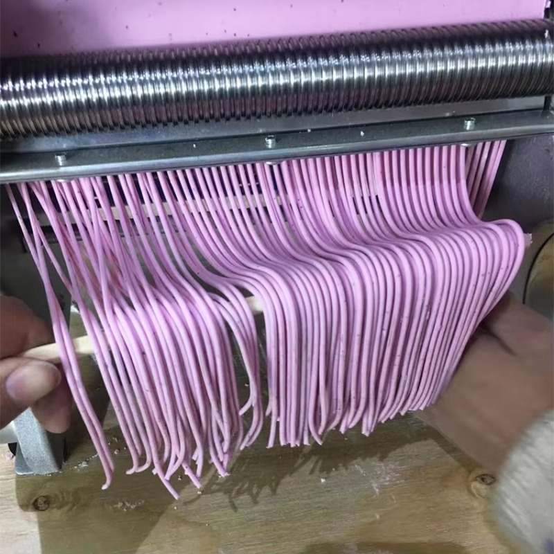 Macchina per noodle elettrica  - Pasta Machine Electric recensione e prezzo