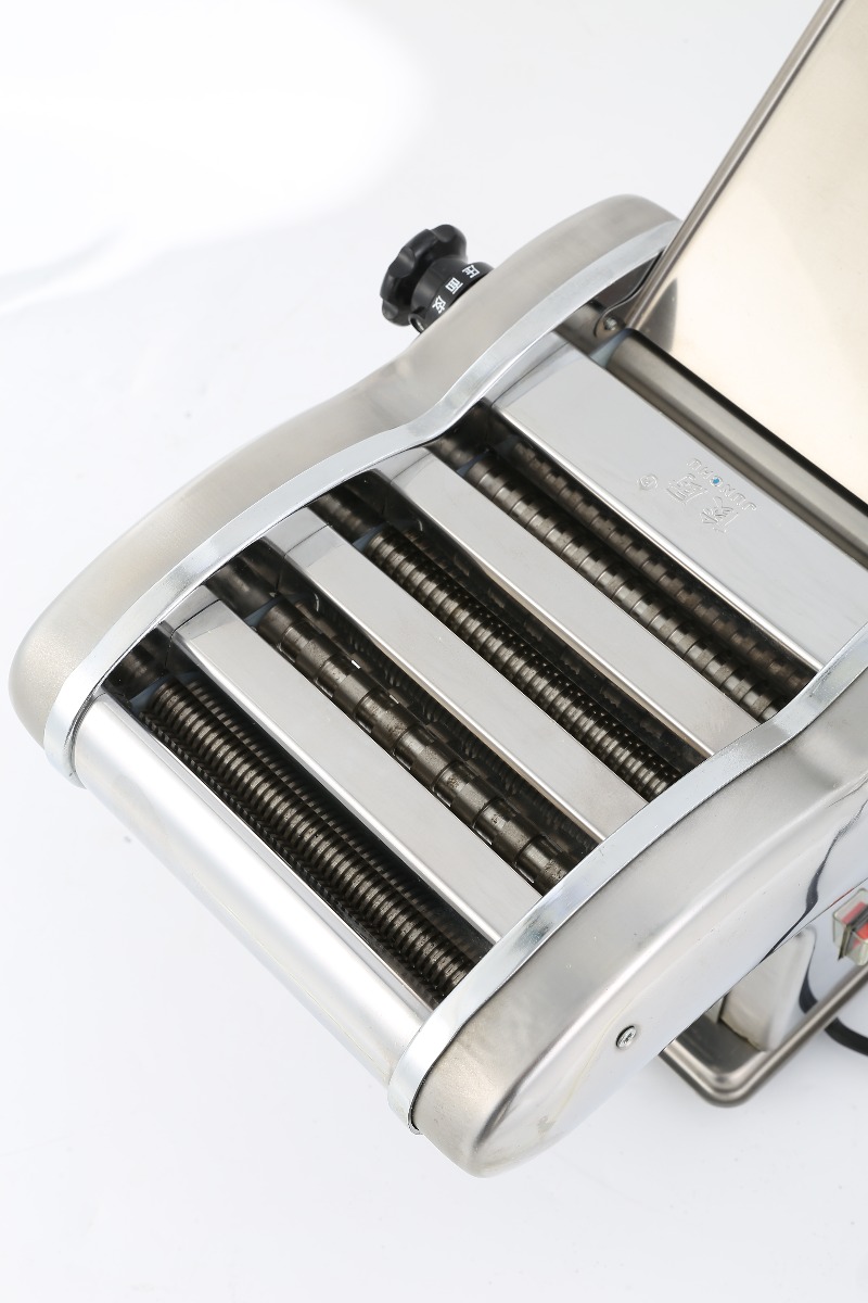 Macchina per pasta elettrica p - Pasta Machine Electric recensione e prezzo
