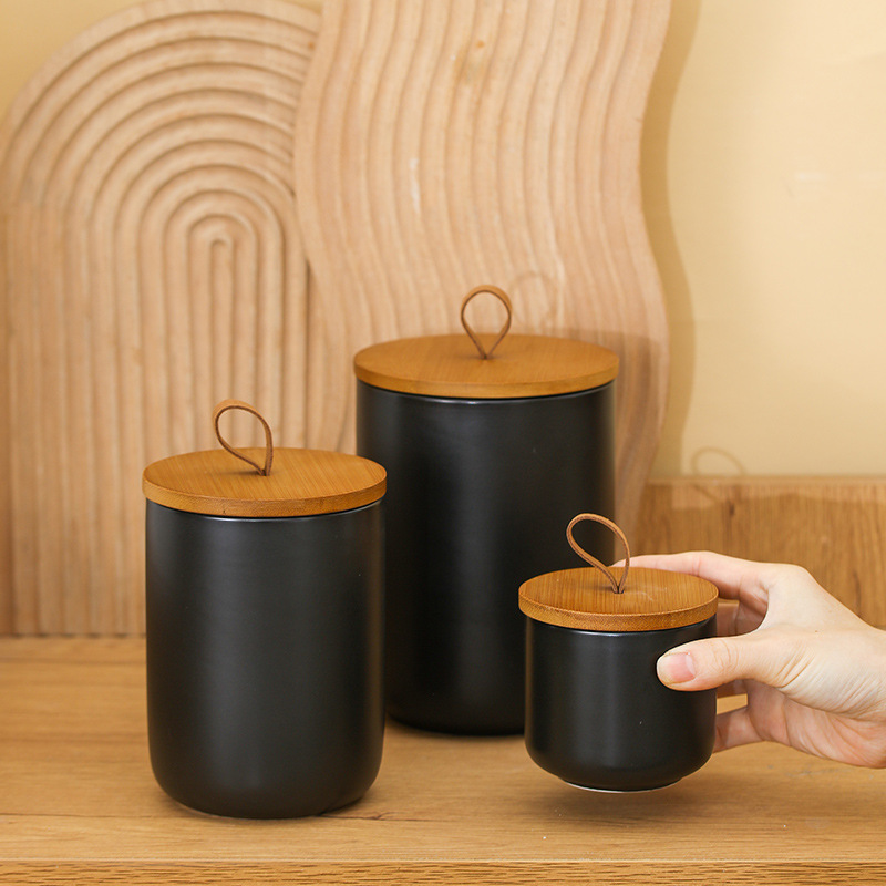 Vaso portaoggetti in ceramica  - Kitchen Appliances Manufacturers recensione e prezzo