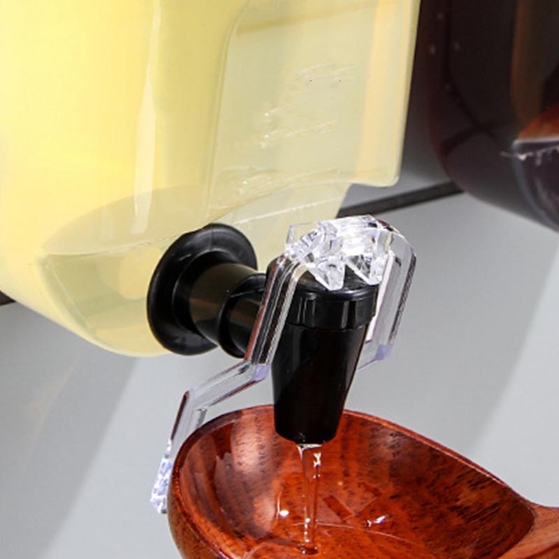 Dispenser per aceto e olio Con - Kitchen Appliances Manufacturers recensione e prezzo